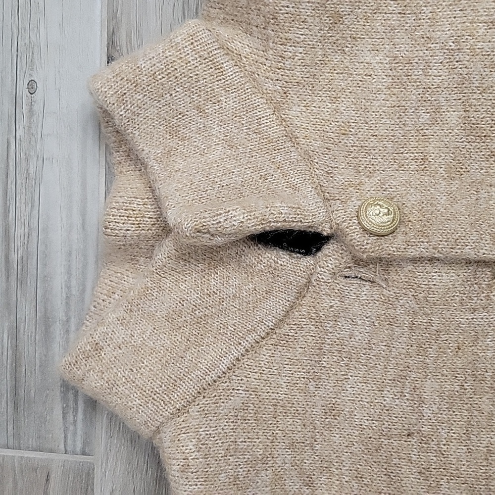Adrienne Vittadini camel/gold sweater - Picture 2 of 10